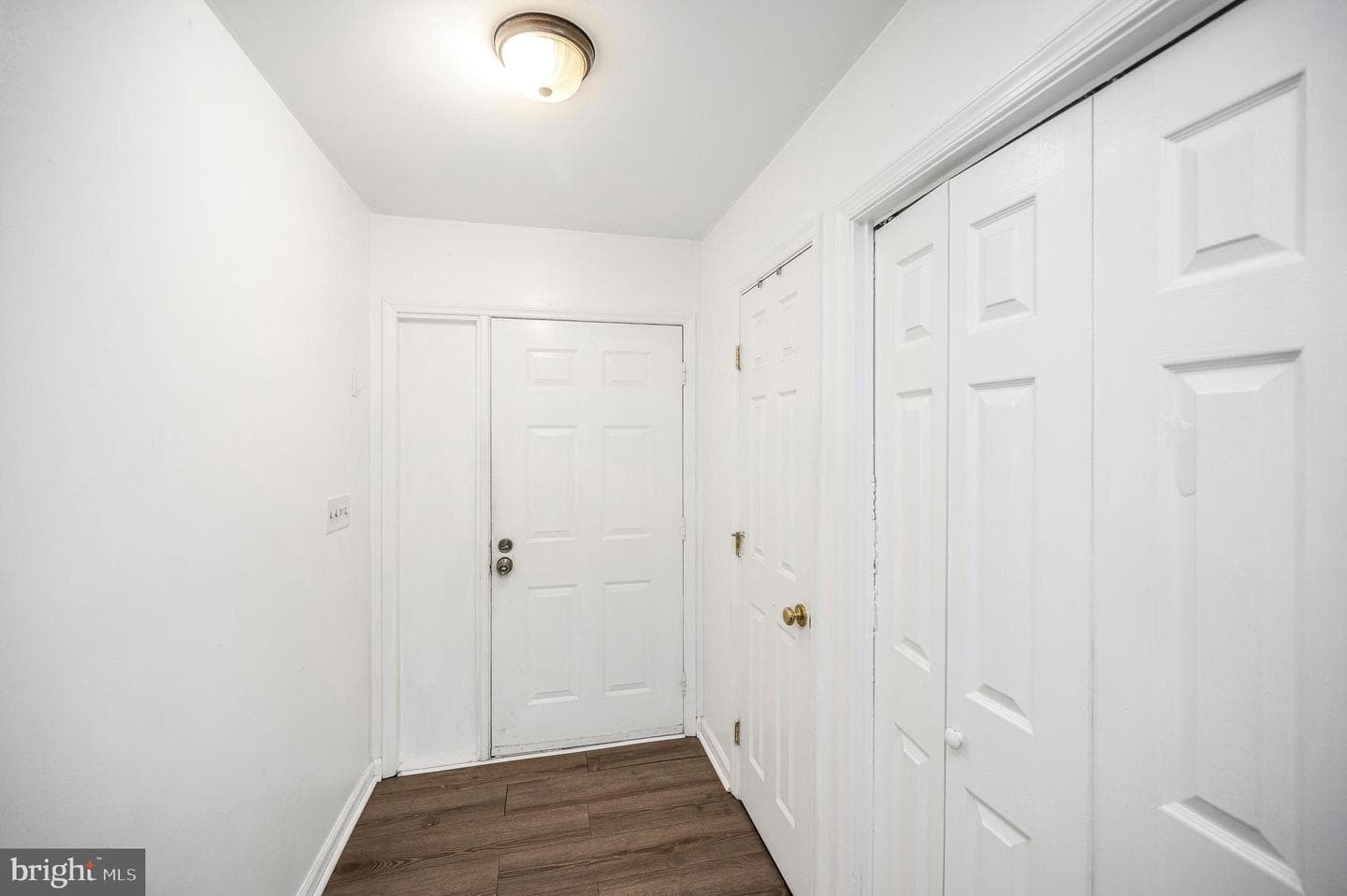 143 Jefferson Avenue photo 8