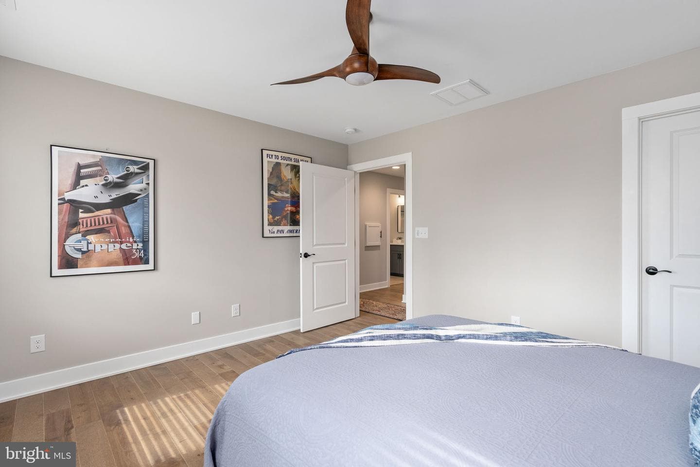 261 Washington Street photo 41
