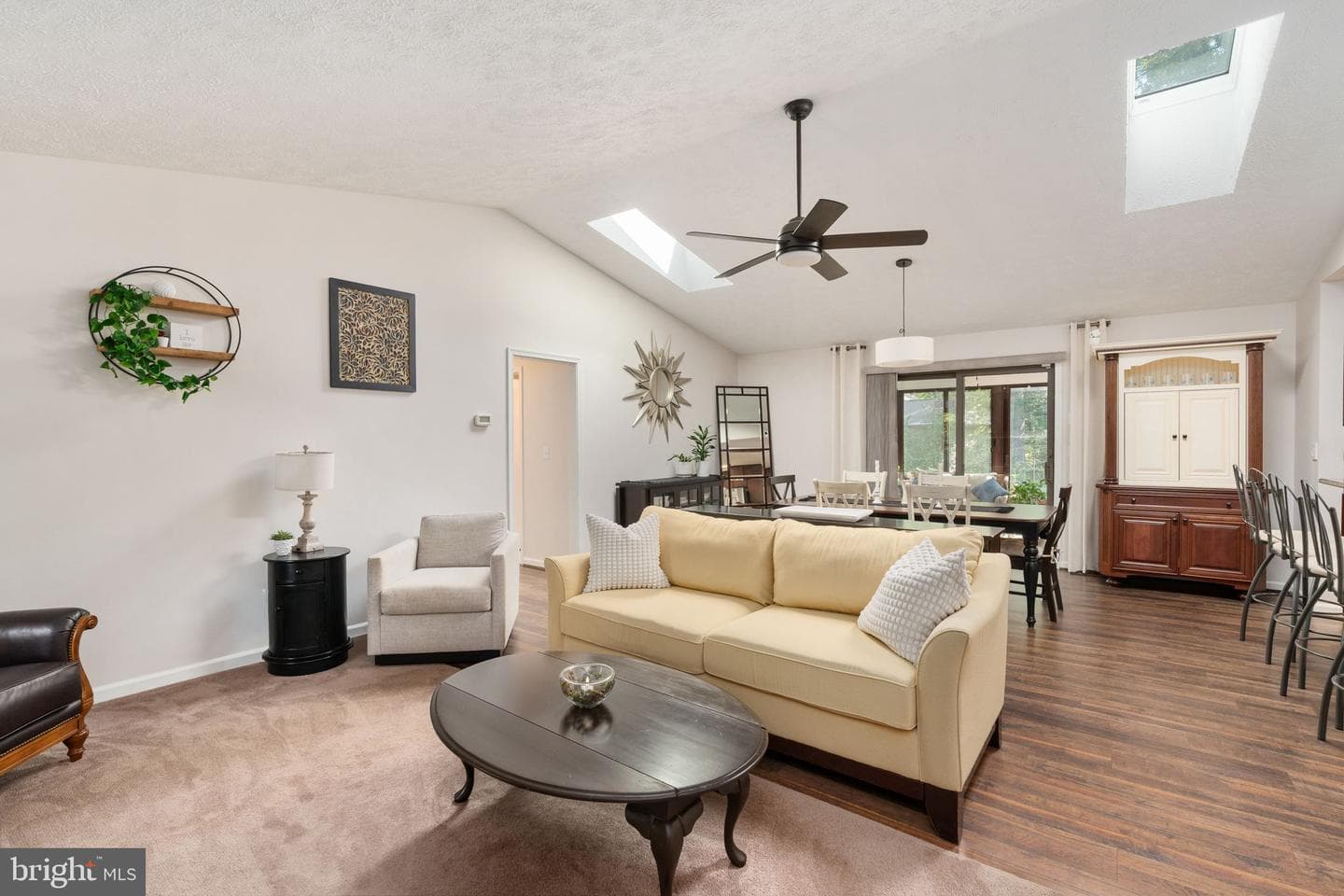 319 Birchside Circle E photo 7