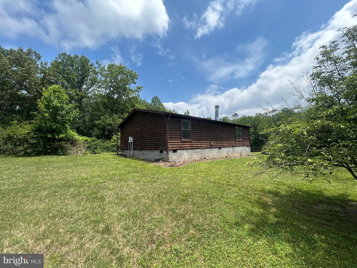 23221 Independence Road photo 34
