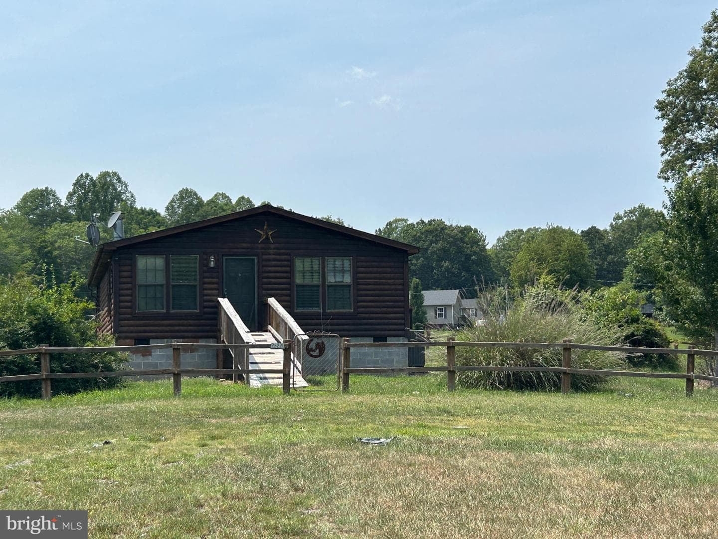 23221 Independence Road photo 43