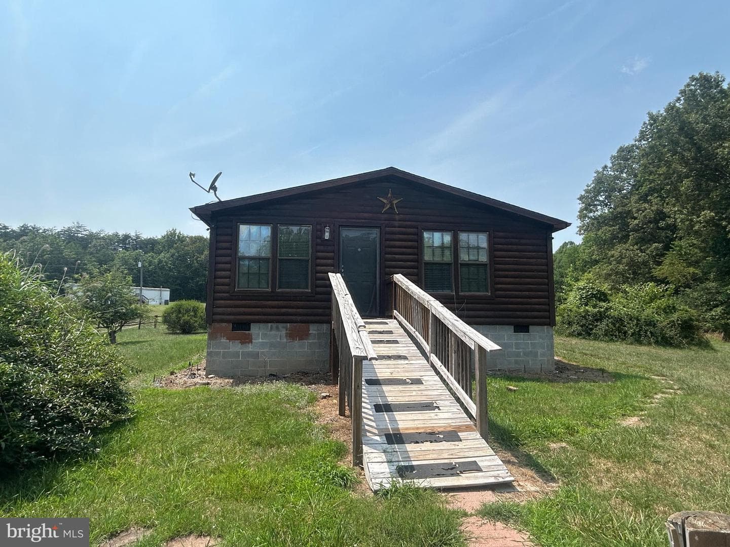 23221 Independence Road photo 46