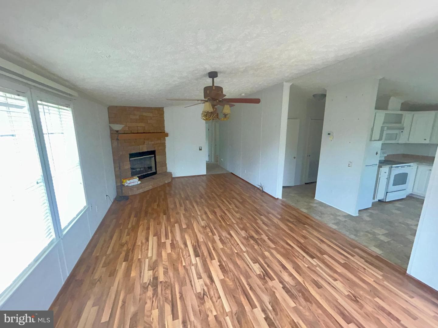 23221 Independence Road photo 57