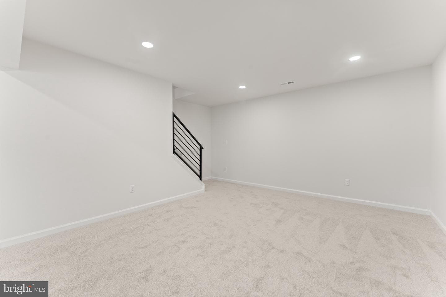 15361 Ridge Road photo 37