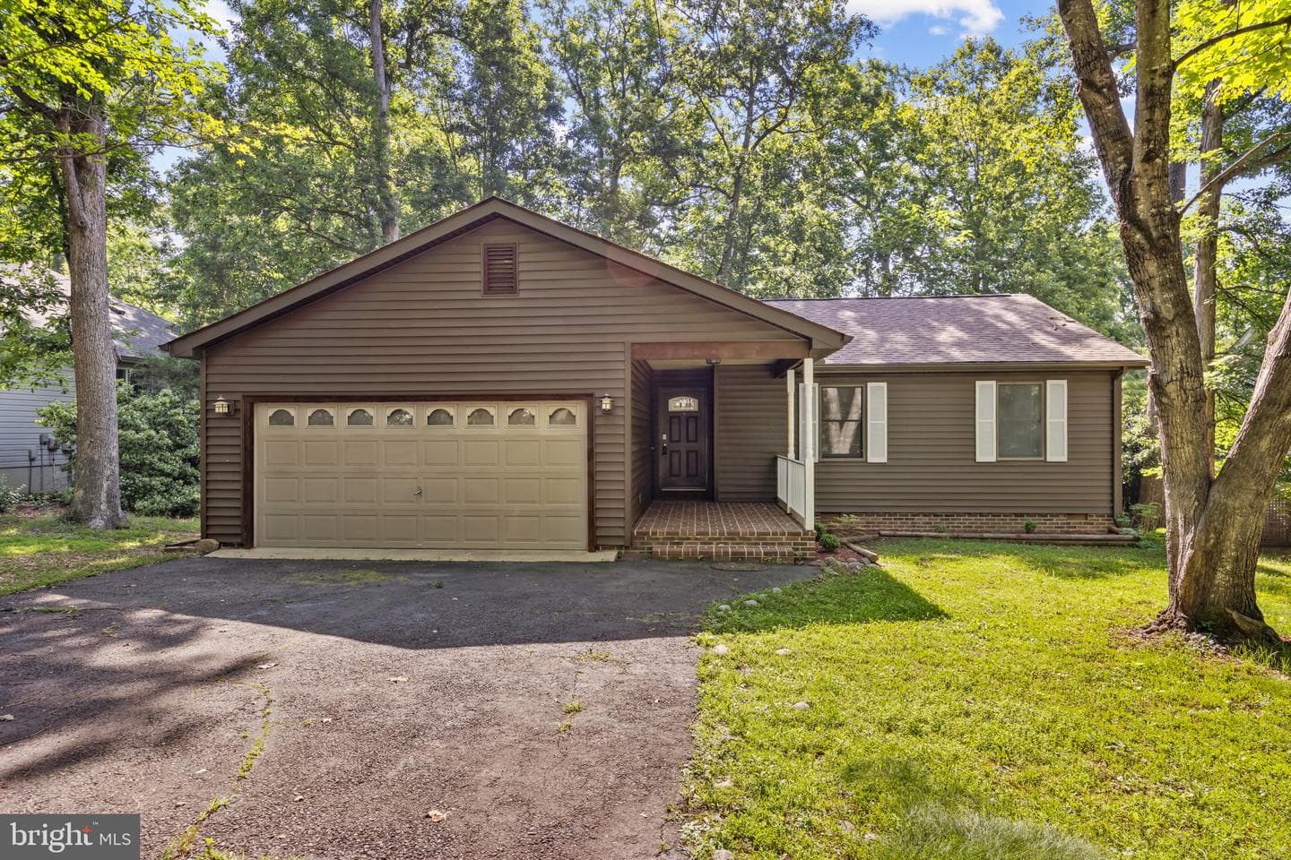 623 Yorktown Boulevard, Locust Grove