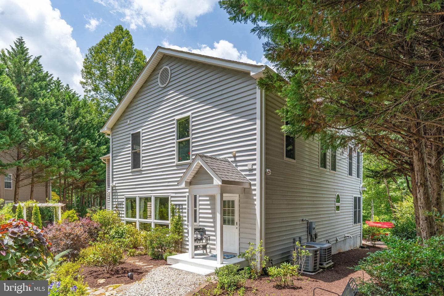 143 Edgemont Circle photo 77
