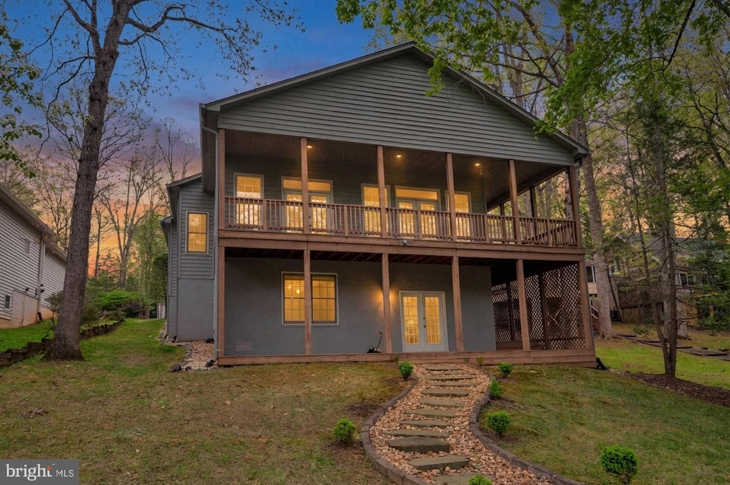 141 Larkspur Lane photo 4