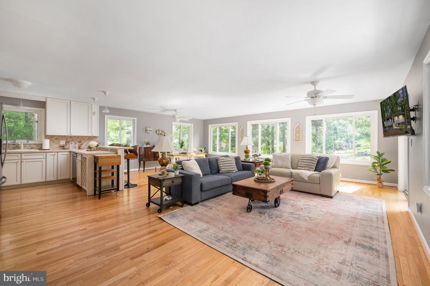 103 Hillside Drive photo 17