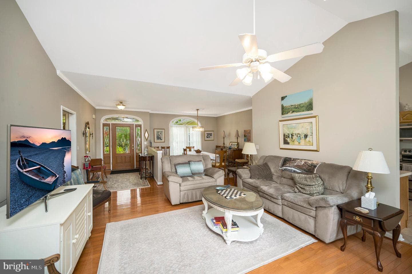 626 Cornwallis Avenue photo 14
