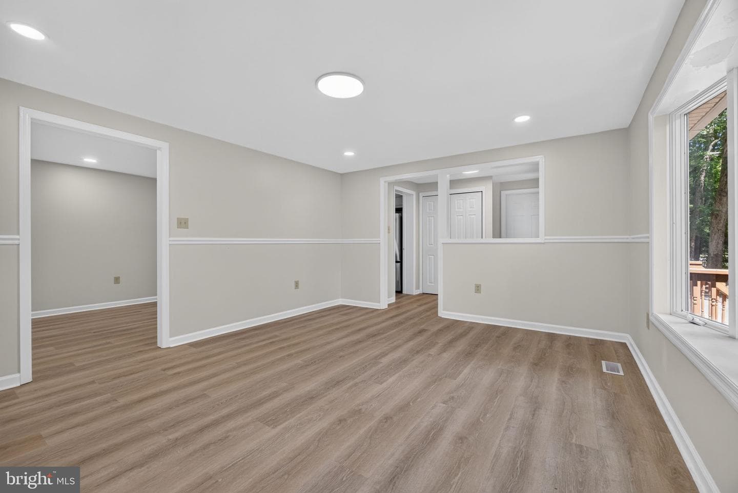 808 Mt Pleasant Drive photo 10