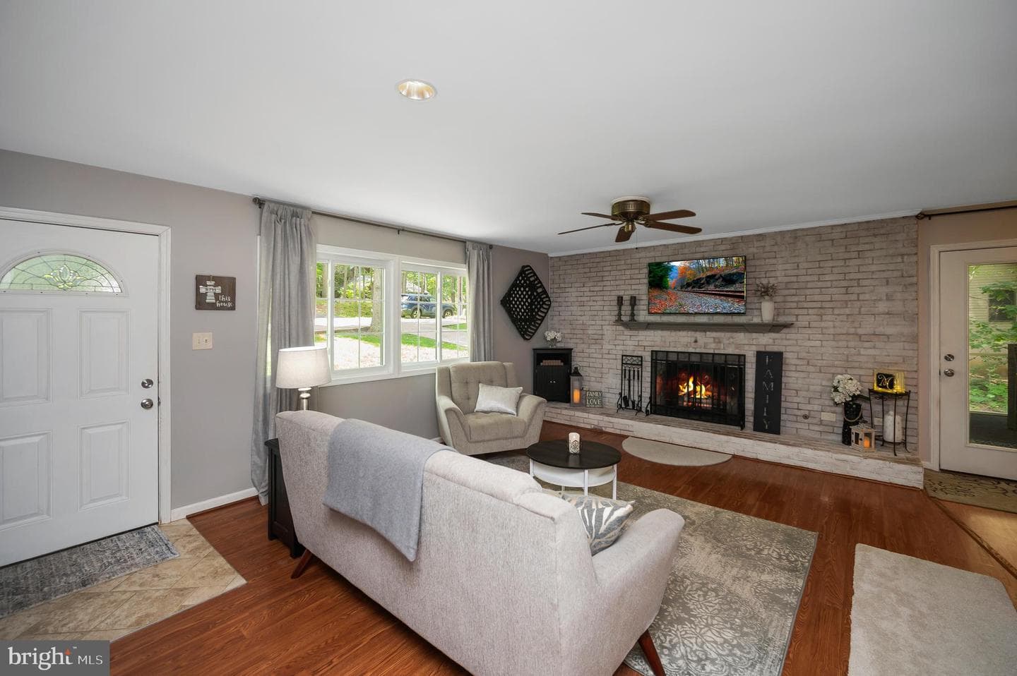 408 Birchside Circle photo 13