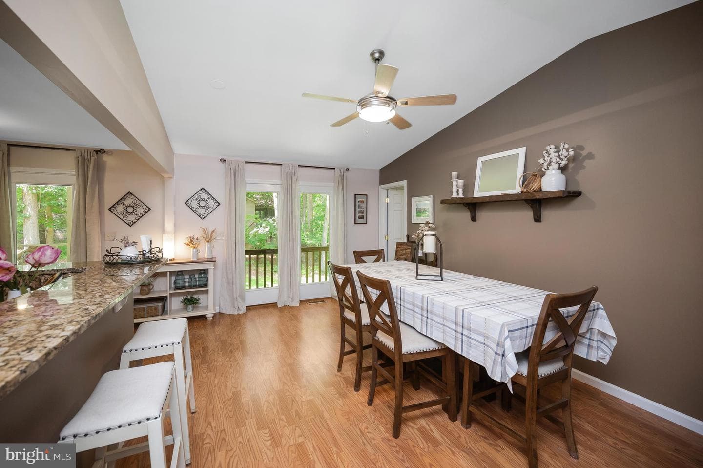 408 Birchside Circle photo 25