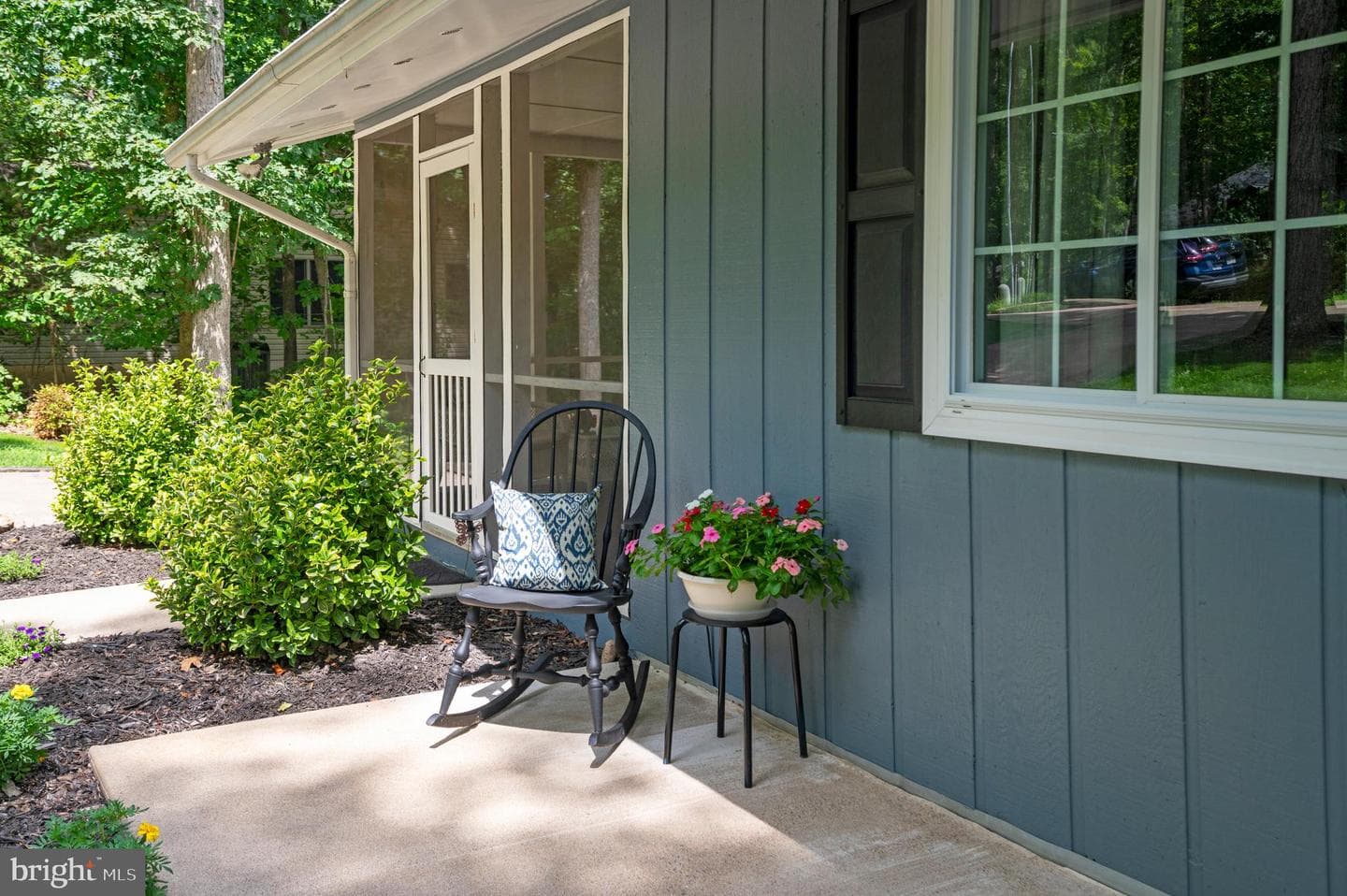 408 Birchside Circle photo 6