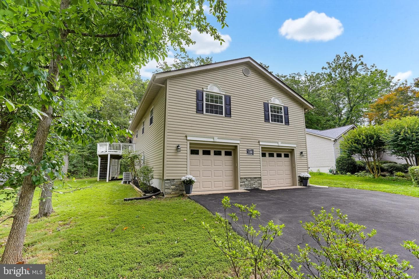 136 Eagle Court photo 11