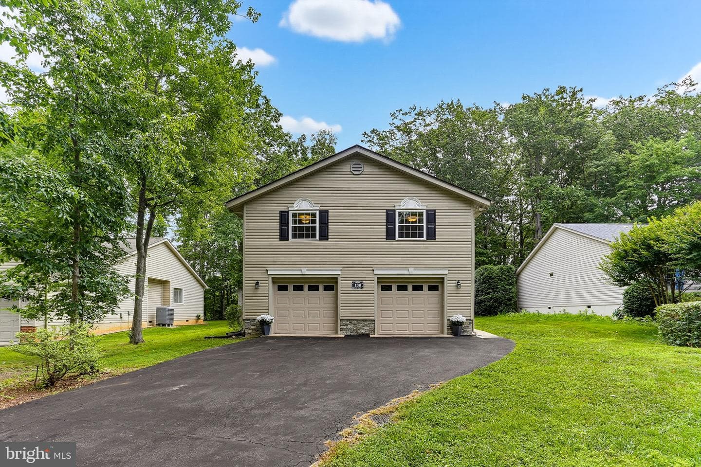 136 Eagle Court photo 12