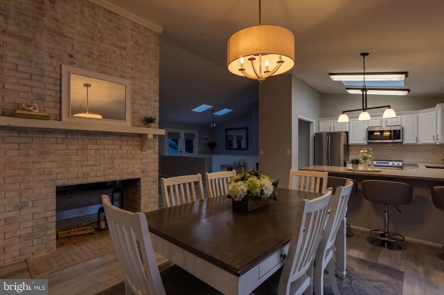136 Eagle Court photo 28