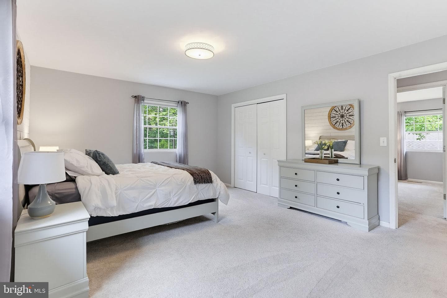 136 Eagle Court photo 32