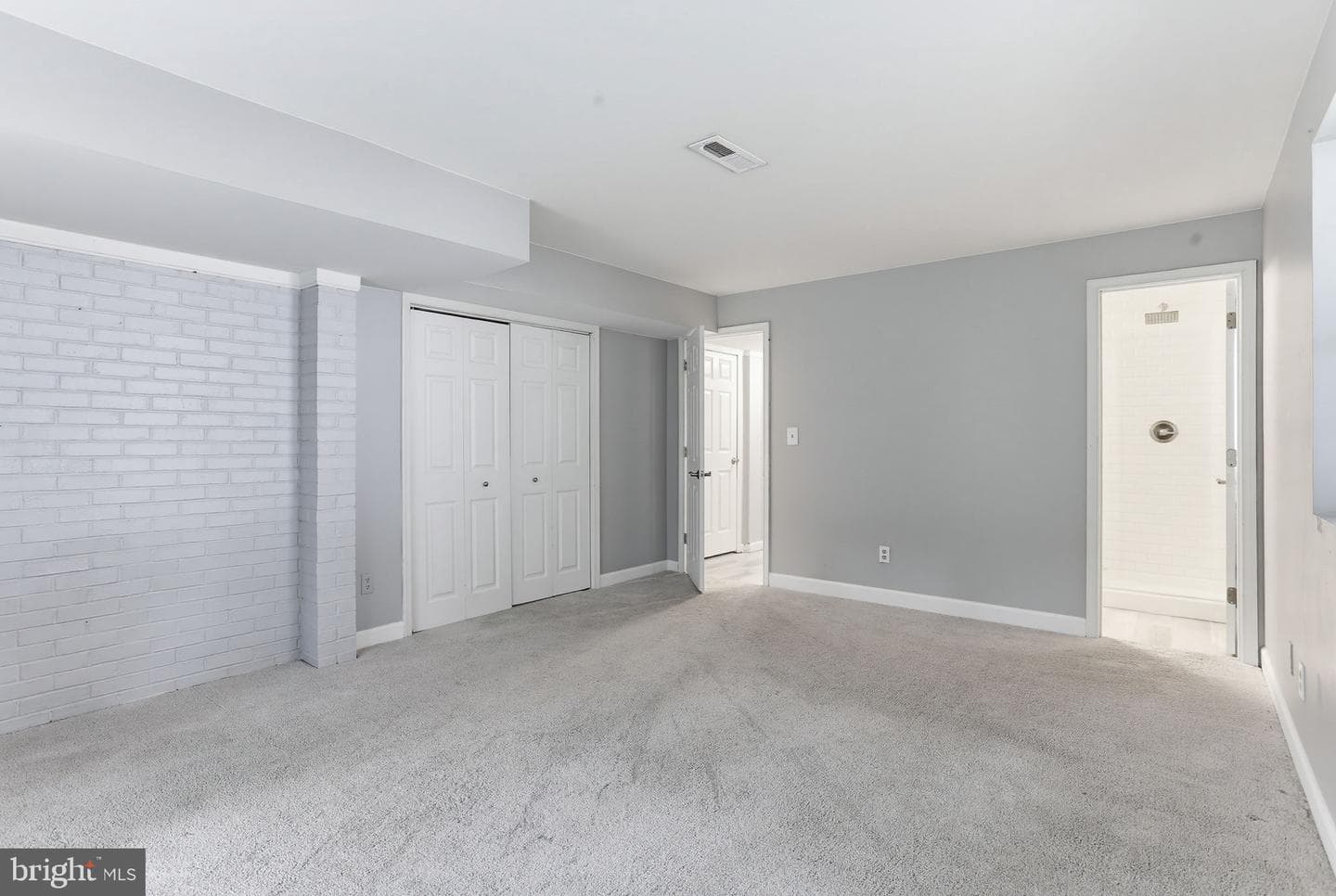 136 Eagle Court photo 47