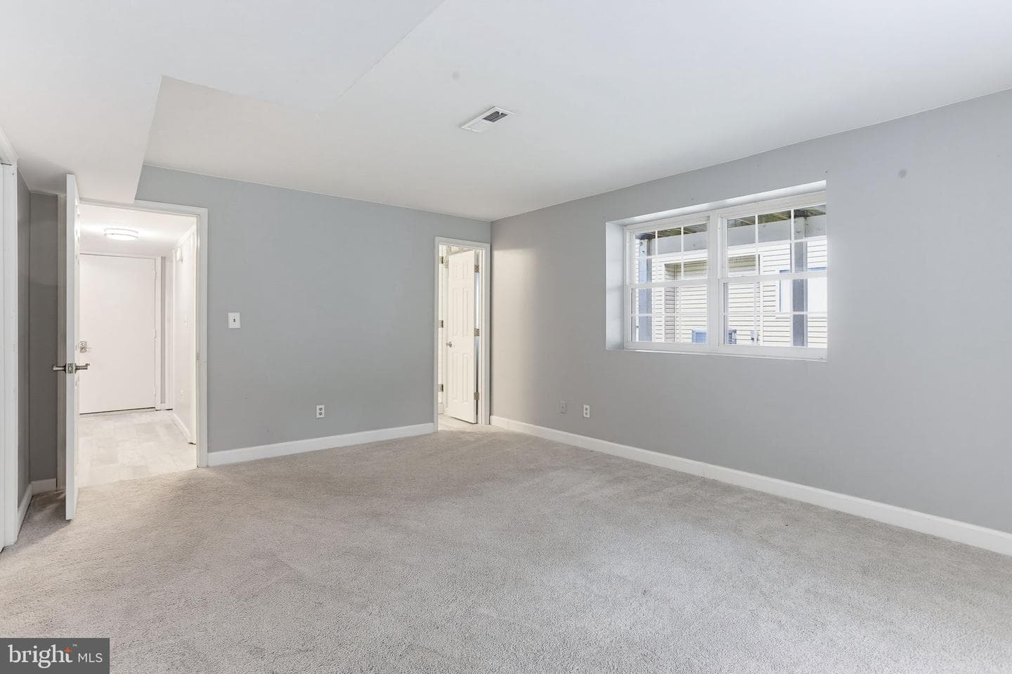 136 Eagle Court photo 48