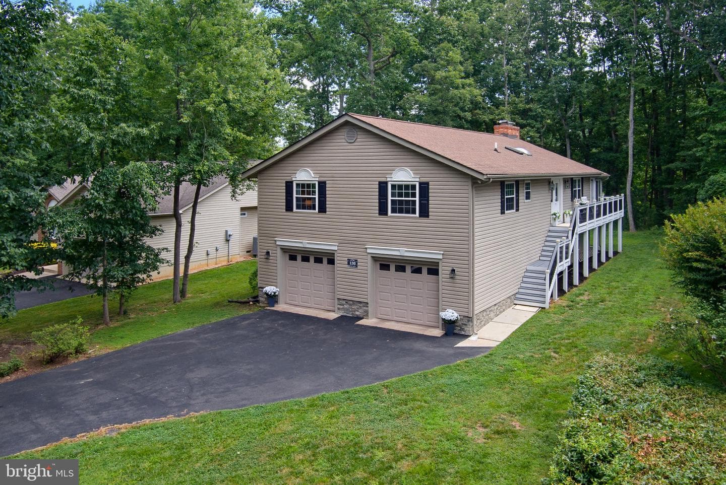 136 Eagle Court photo 7
