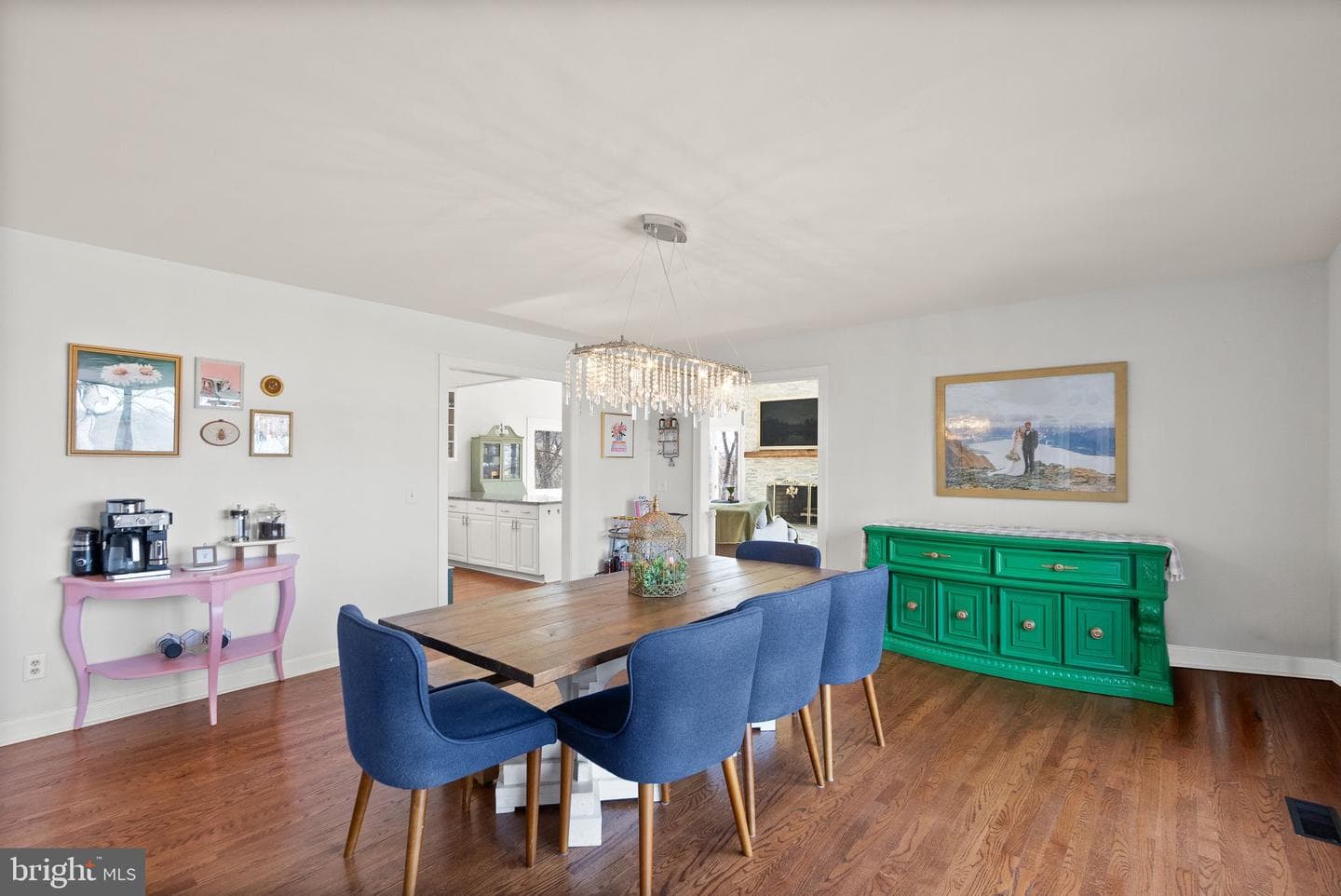 8089 Moormont Road photo 15