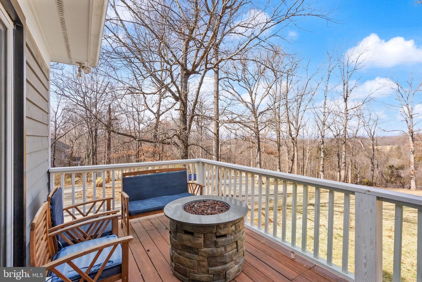 8089 Moormont Road photo 19