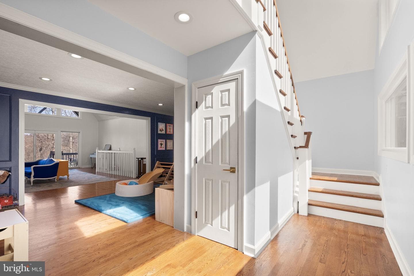 8089 Moormont Road photo 37