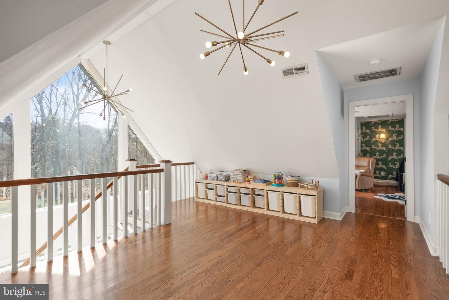 8089 Moormont Road photo 40