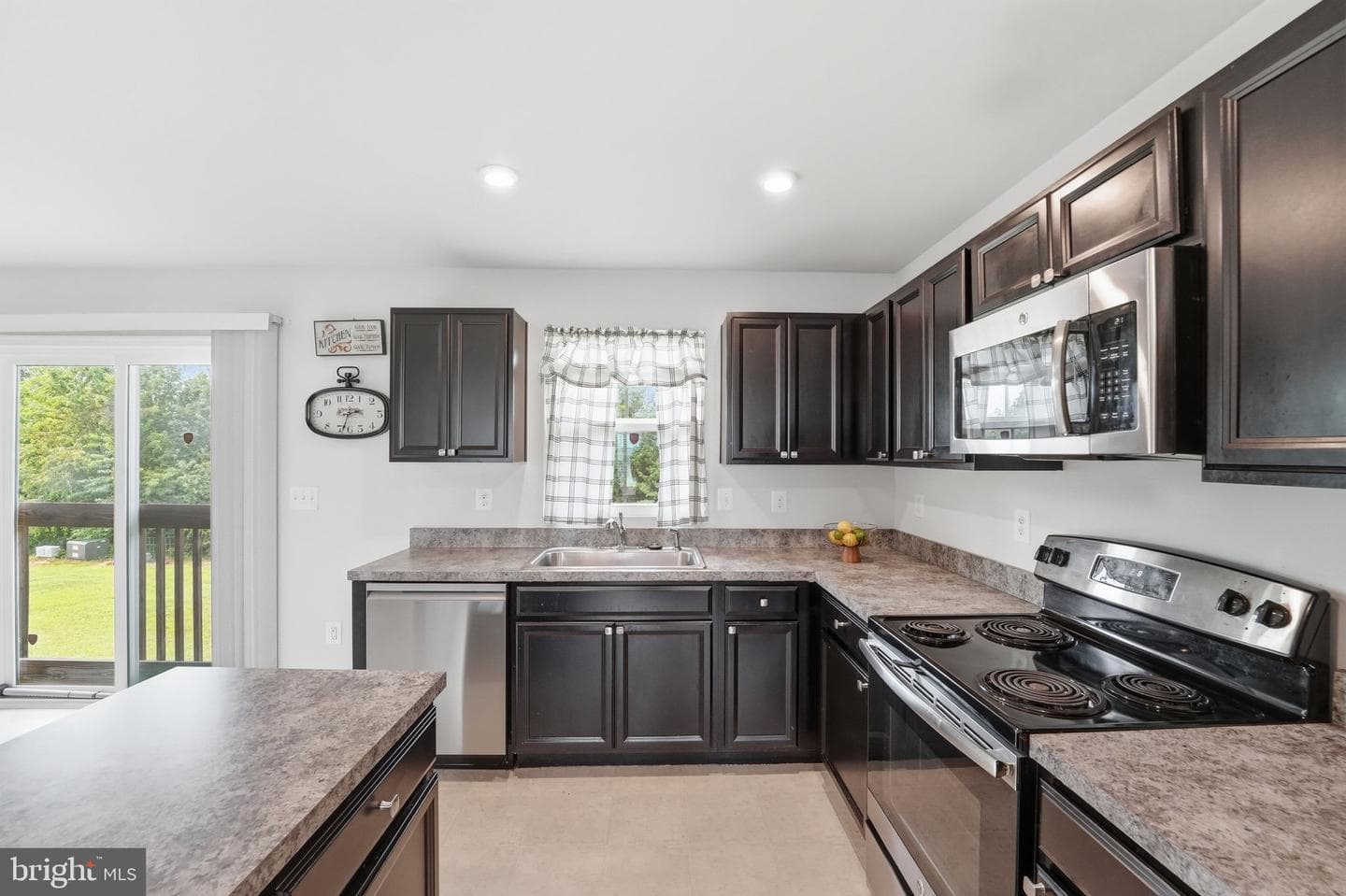 35282 Sara Court photo 15