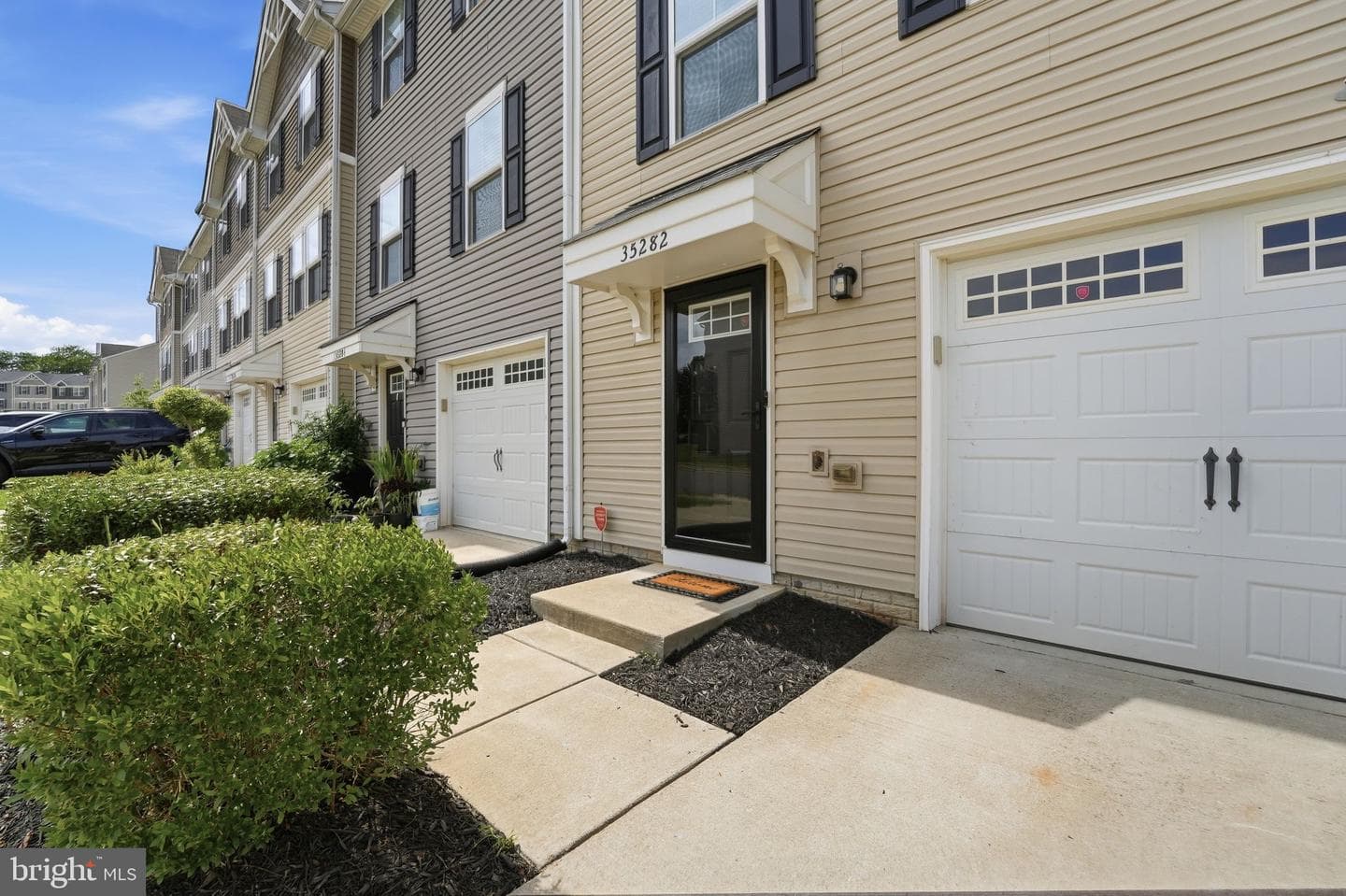 35282 Sara Court photo 4