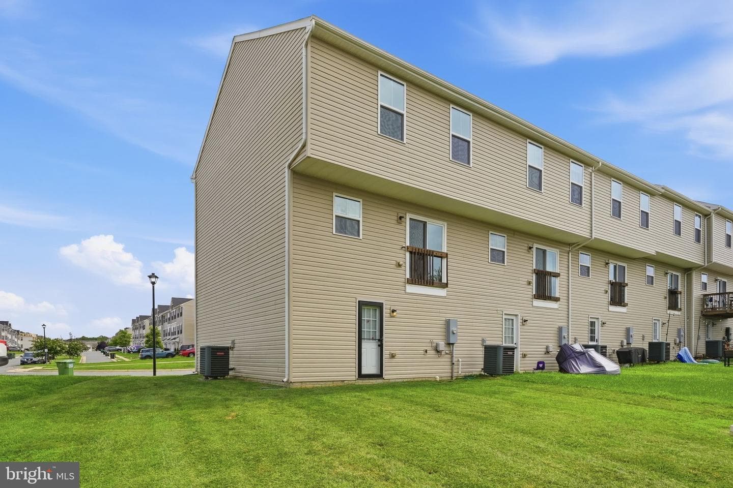 35282 Sara Court photo 7