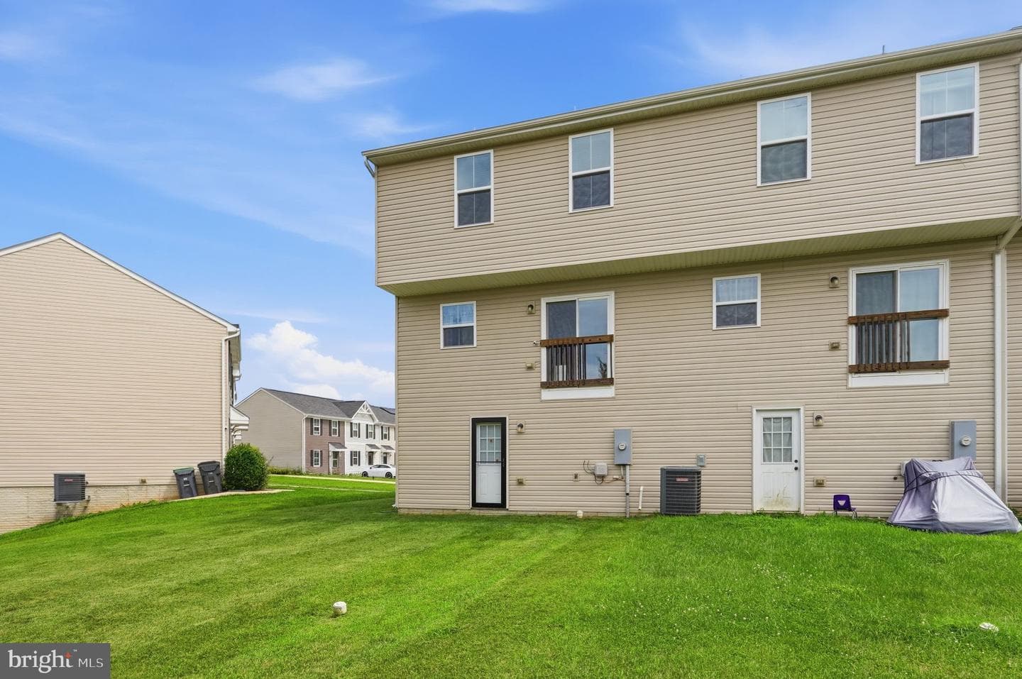 35282 Sara Court photo 8