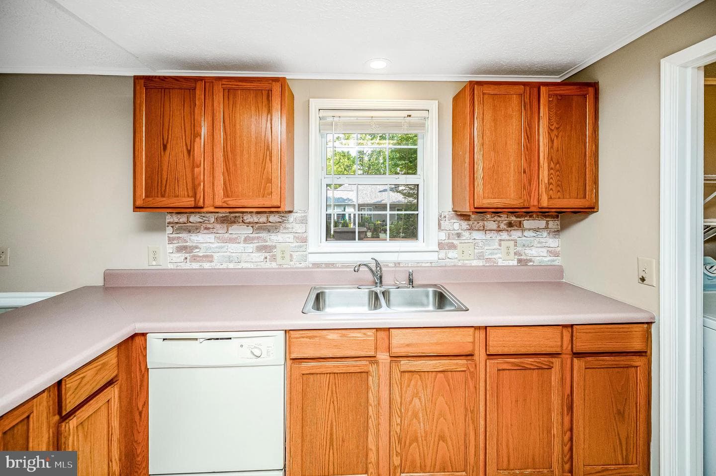 106 Edgehill Drive photo 14