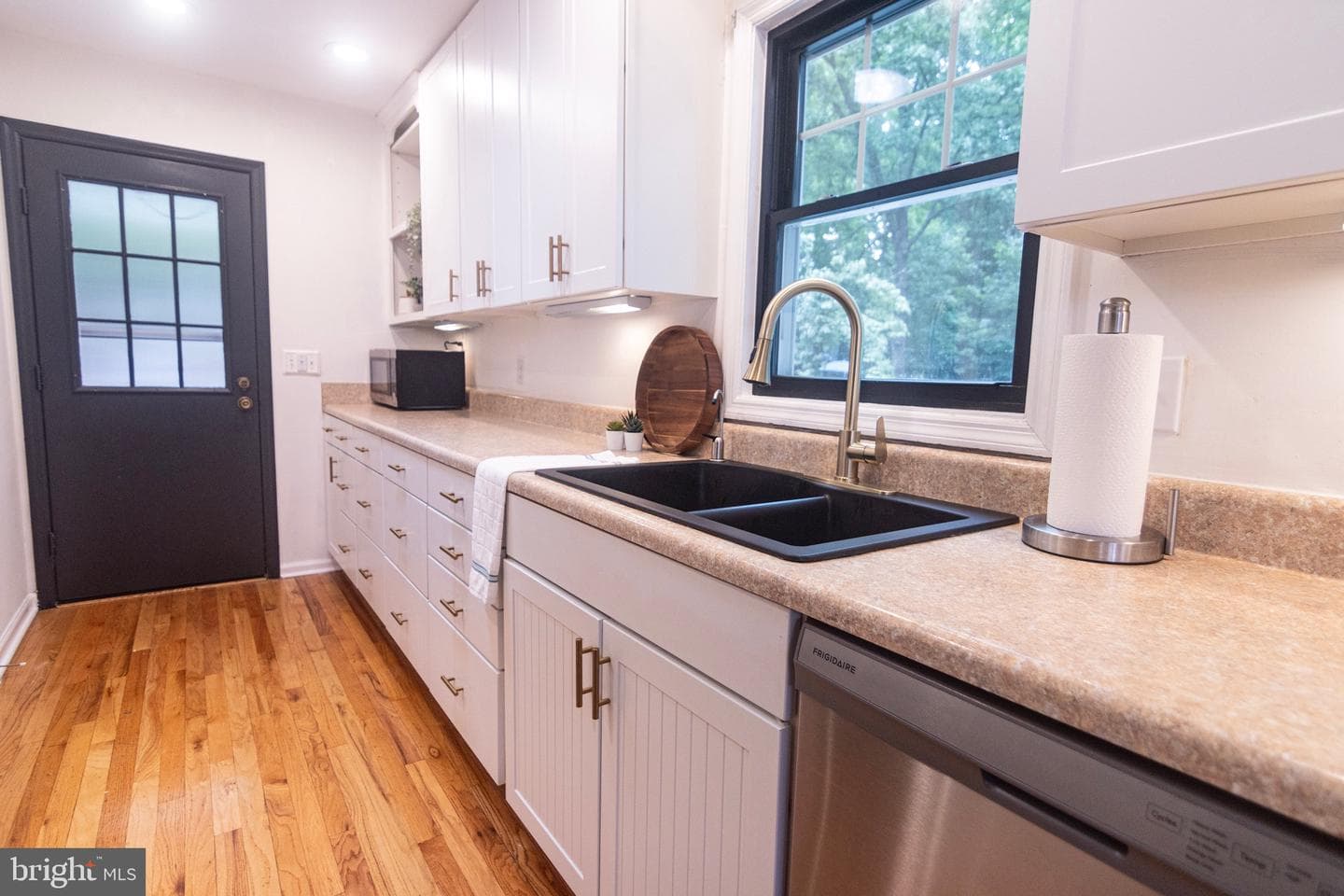 207 Madison Circle photo 18
