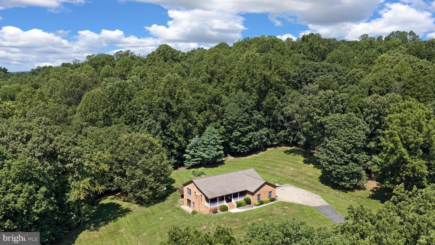 8350 Rapidan Hunt Lane photo 33