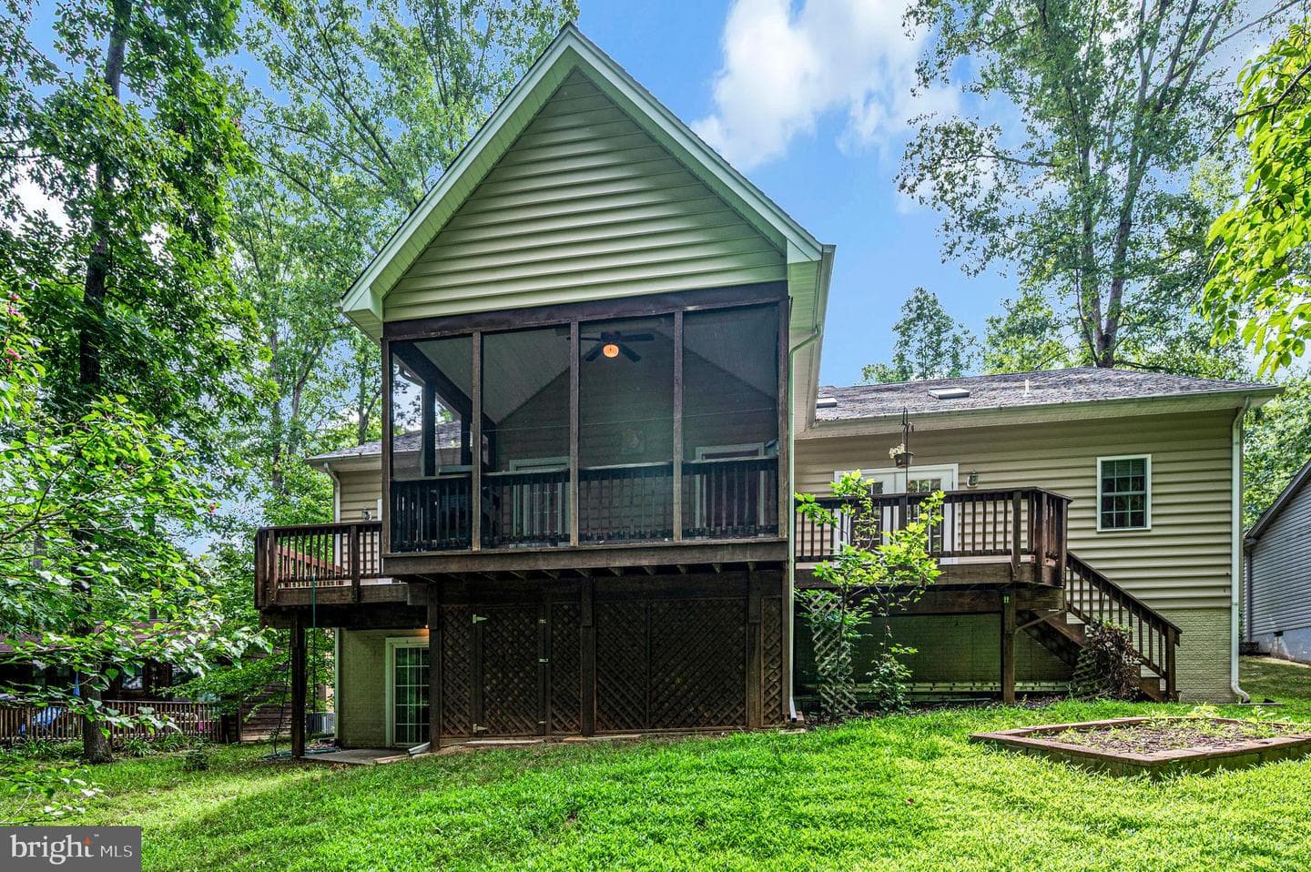 104 Confederate Drive photo 53