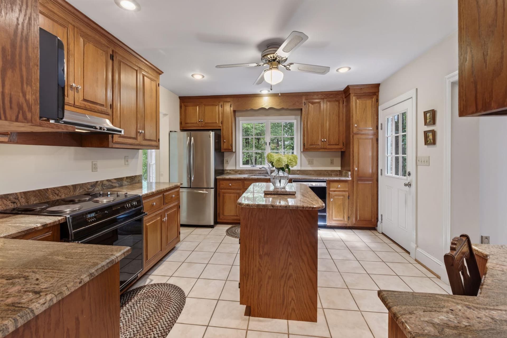 7501 Moormont Road photo 12