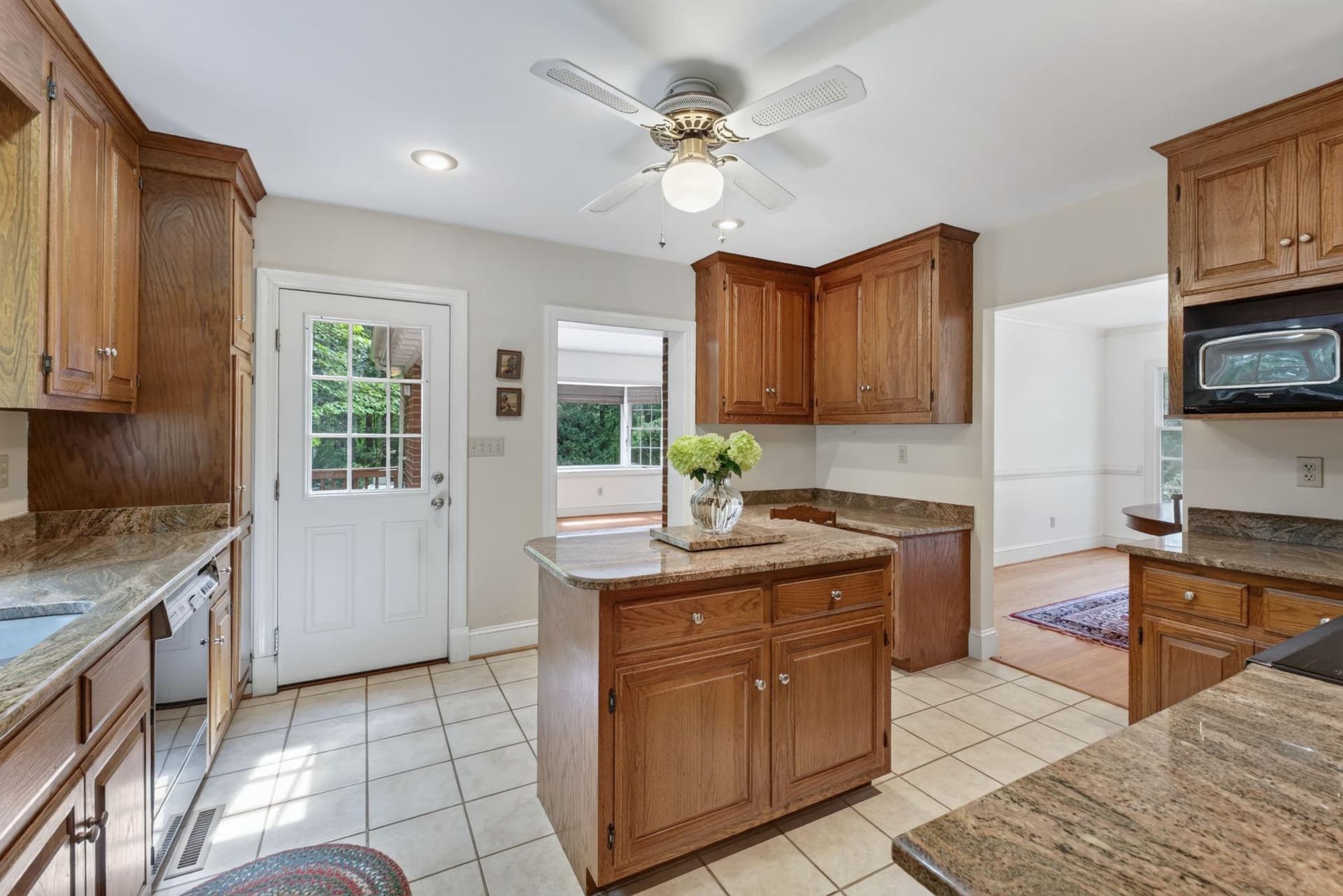 7501 Moormont Road photo 13