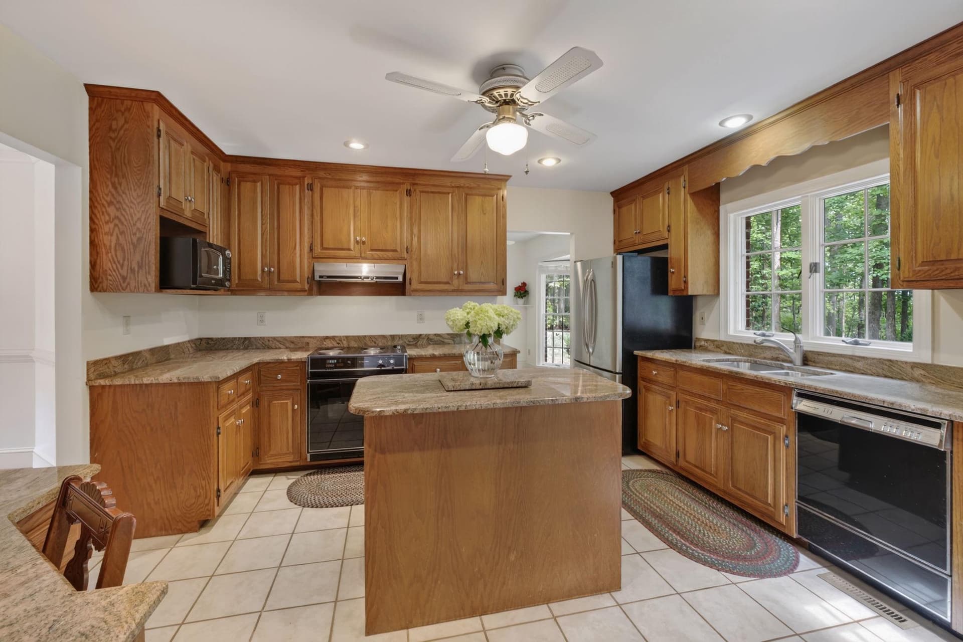 7501 Moormont Road photo 15