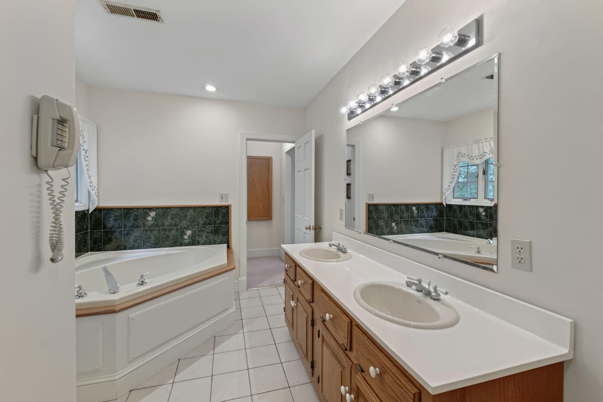 7501 Moormont Road photo 29