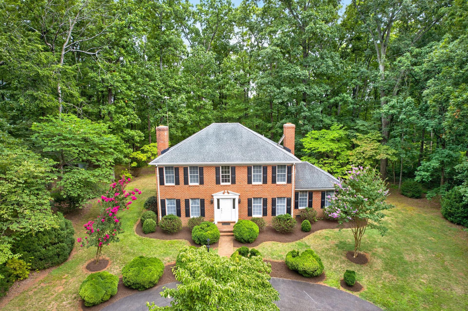 7501 Moormont Road photo 3