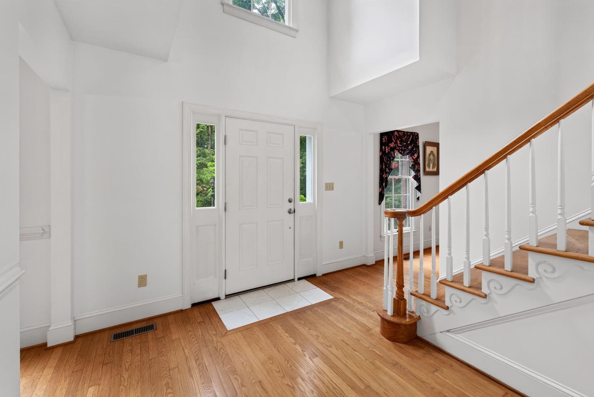 7501 Moormont Road photo 9