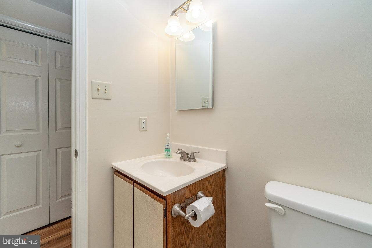 273 Fairview Road photo 18