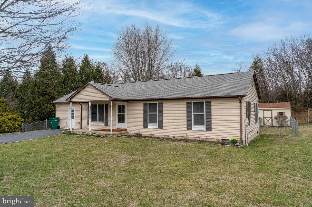 273 Fairview Road photo 32