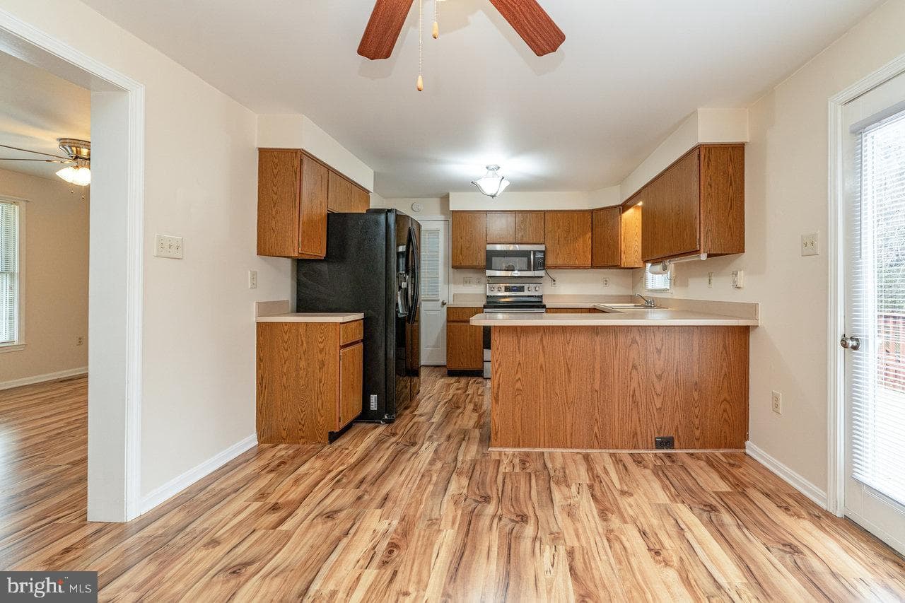 273 Fairview Road photo 9