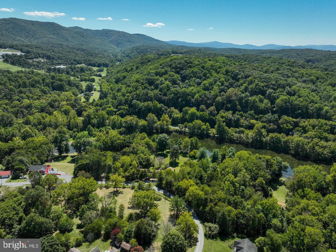 580 River Hills Road photo 35