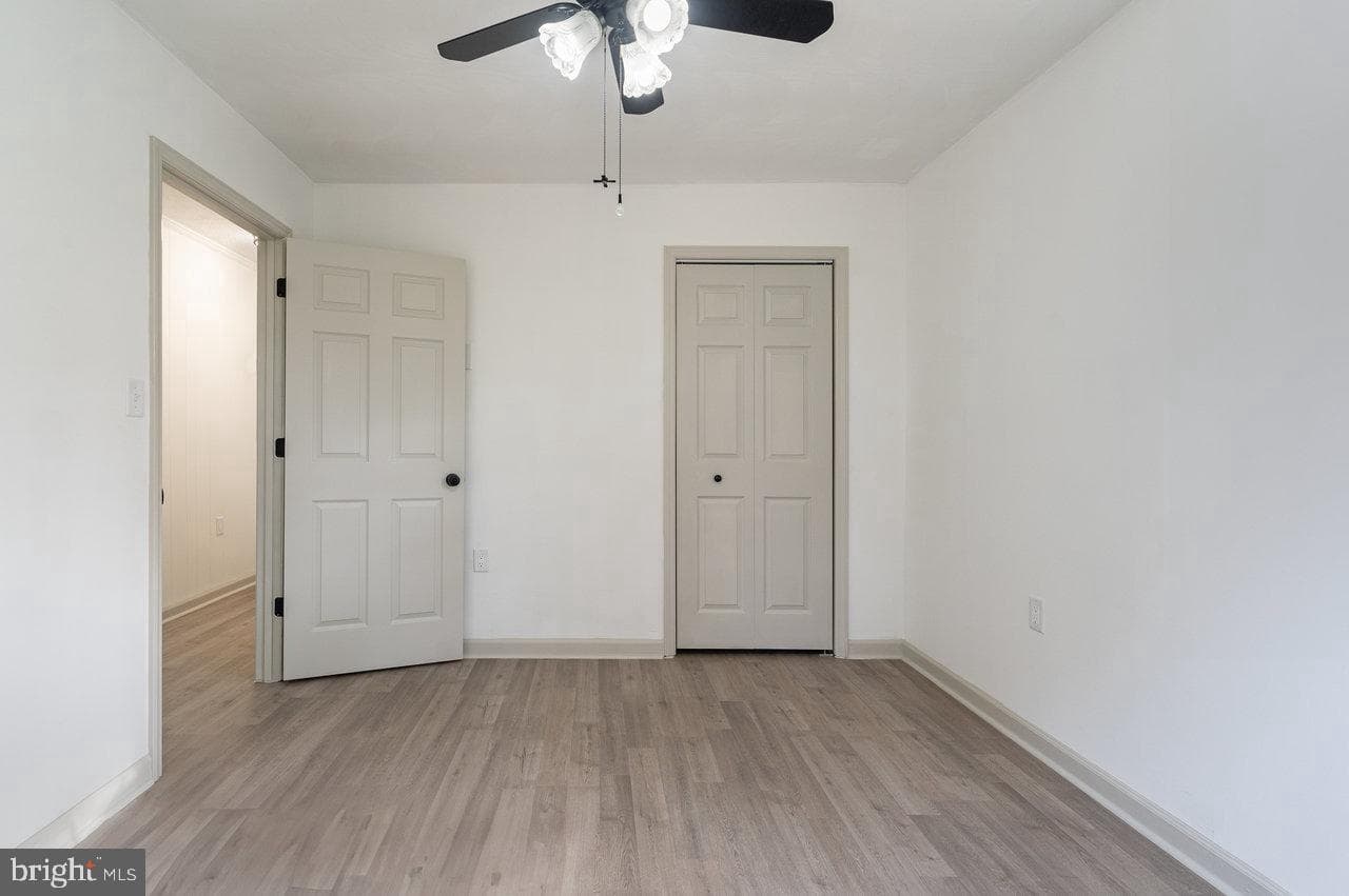 152 Edwin Drive photo 23