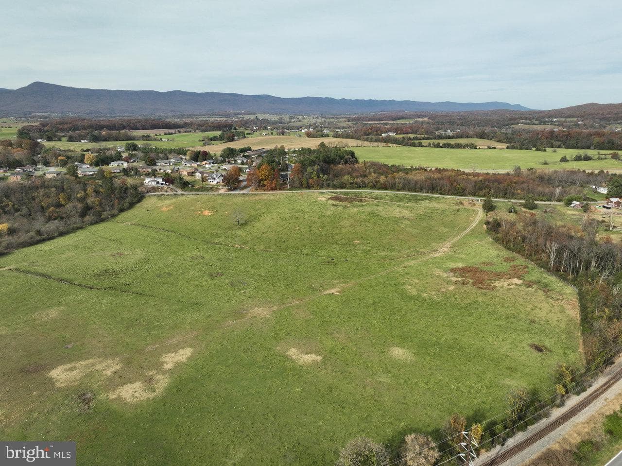152 Edwin Drive photo 59