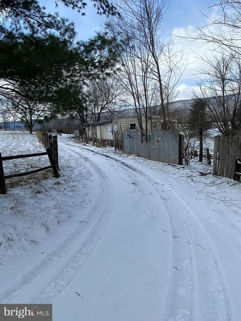 991 Riverbend Road photo 11