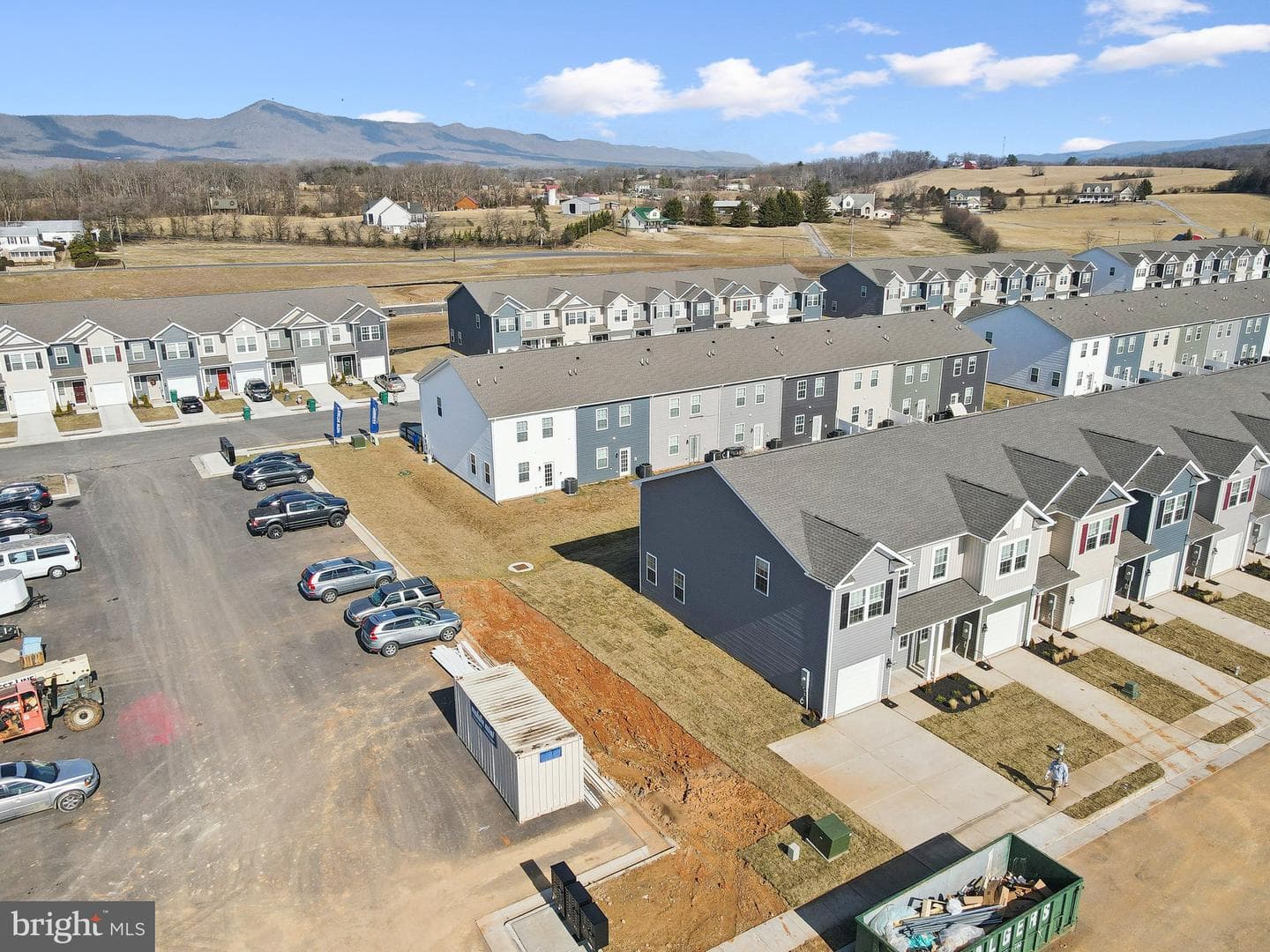 213 Caterpillar Drive photo 30